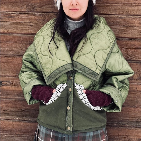 Revivall Clothing Cropped Habitat Coat XS - Picture 2 of 7